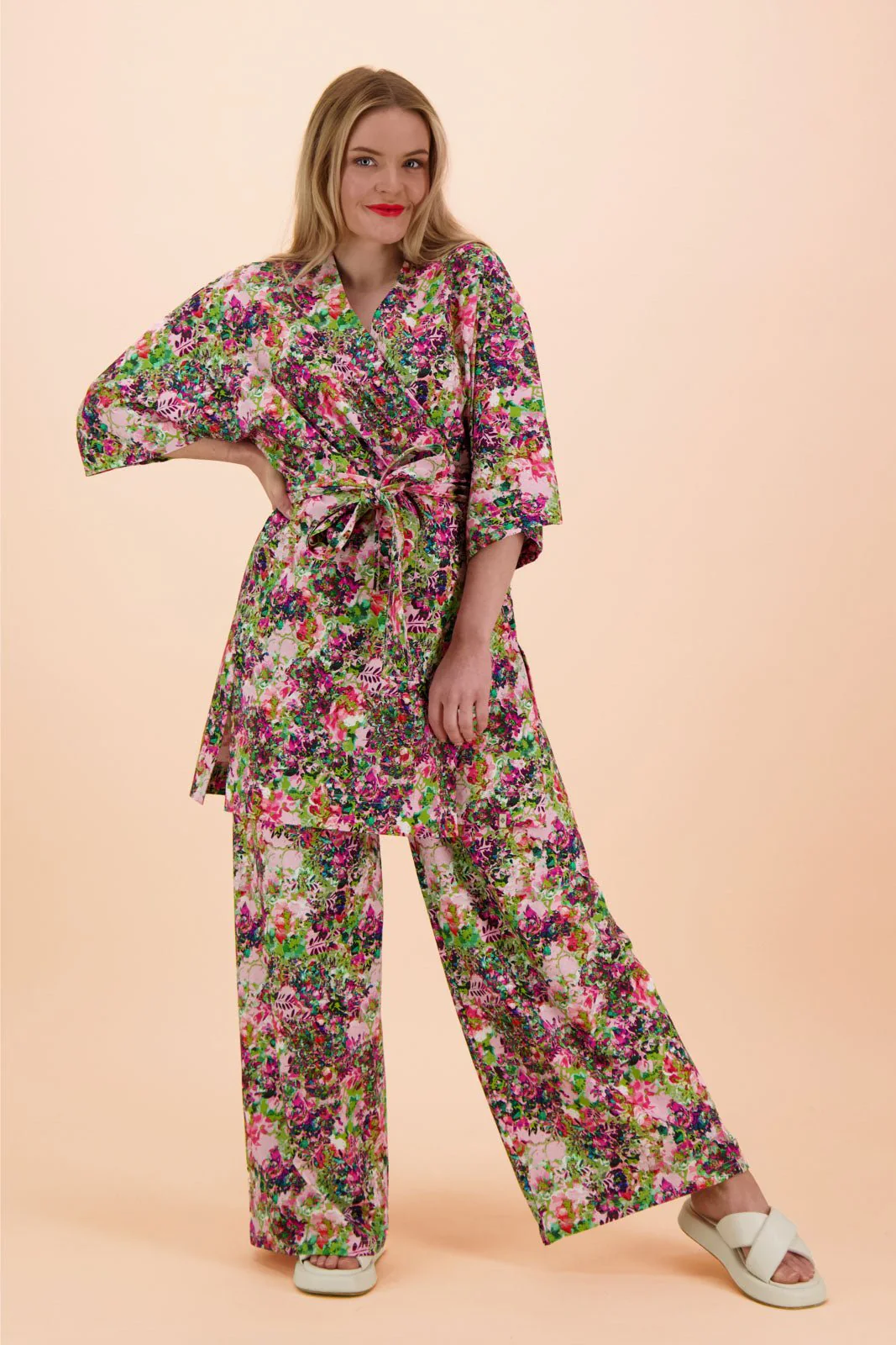 Kimono, Blooming Forest Bright - Image 11